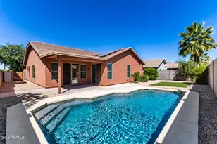 17867 N Madison Rd, Maricopa, AZ 85139 - Photo 1