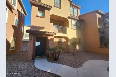 1822 N 77th Glen, Phoenix, AZ 85035 - Photo 1