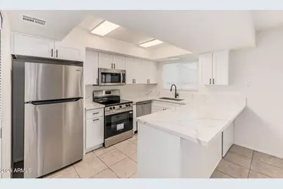 6605 N 44th Avenue, Glendale, AZ 85301 - Photo 1