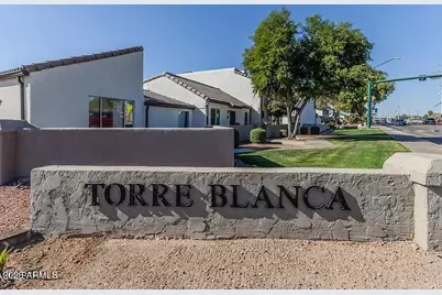1125 E Kaler Drive, Phoenix, AZ 85020 - Photo 1