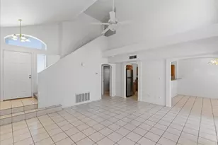 3142 E Wahalla Ln, Phoenix, AZ 85050 - Photo 1