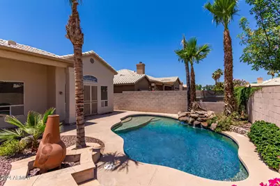 8924 E Captain Dreyfus Avenue, Scottsdale, AZ 85260 - Photo 1