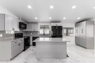 1102 S 98th St, Mesa, AZ 85208 - Photo 1