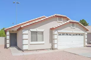 323 N Ocean Dr, Gilbert, AZ 85233 - Photo 1