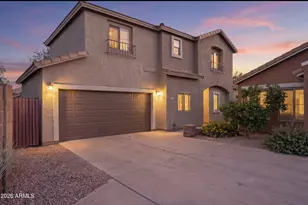 21844 N 40th Pl, Phoenix, AZ 85050 - Photo 1