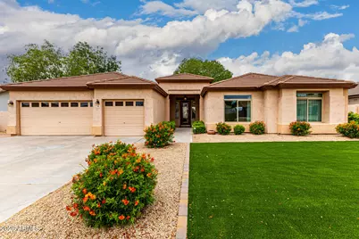 648 S Roanoke Street, Gilbert, AZ 85296 - Photo 1