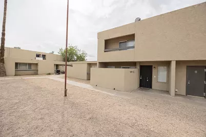 2674 N 43rd Avenue #C, Phoenix, AZ 85009 - Photo 1