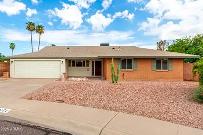 11621 N 39th Street, Phoenix, AZ 85028 - Photo 1