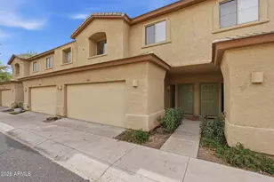 15671 N 29th St, Phoenix, AZ 85032 - Photo 3