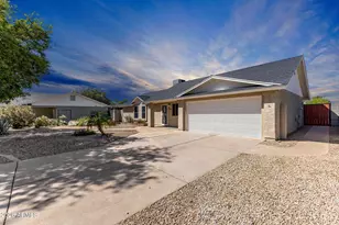 536 N Winthrop Cir, Mesa, AZ 85213 - Photo 1