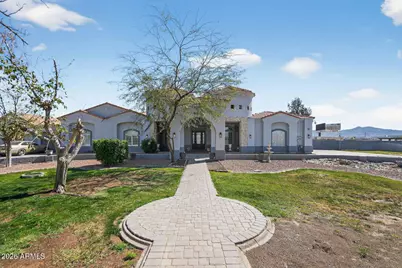 6915 S 62nd Drive, Laveen, AZ 85339 - Photo 1