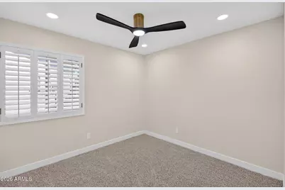 8531 W Vale Drive, Phoenix, AZ 85037 - Photo 19