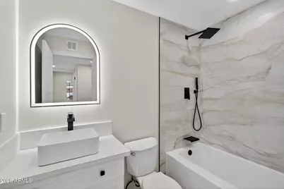 8531 W Vale Drive, Phoenix, AZ 85037 - Photo 17