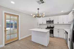 8531 W Vale Dr, Phoenix, AZ 85037 - Photo 33