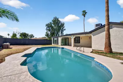 8531 W Vale Drive, Phoenix, AZ 85037 - Photo 9