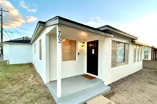 702 Paxton Ave, Miami, AZ 85539 - Photo 1