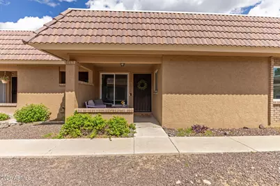 409 W Blackhawk Drive #5, Phoenix, AZ 85027 - Photo 1