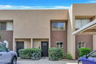 1601 W Sunnyside Dr, Phoenix, AZ 85029 - Photo 1