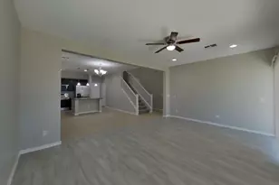 819 W Dana Dr, San Tan Valley, AZ 85143 - Photo 1