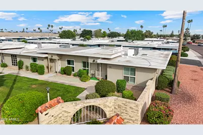 10036 W Lancaster Drive, Sun City, AZ 85351 - Photo 1