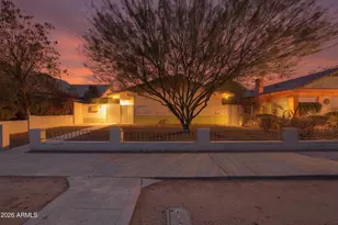 2133 W Adams St, Phoenix, AZ 85009 - Photo 1