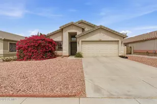 5780 W Freeway Ln, Glendale, AZ 85302 - Photo 1