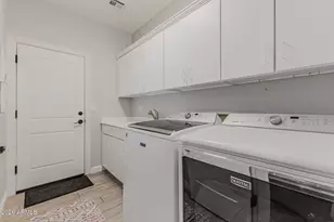 28526 N 26th Dr, Phoenix, AZ 85085 - Photo 31