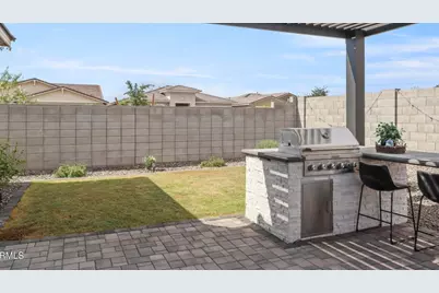 5116 N 185th Avenue, Litchfield Park, AZ 85340 - Photo 1