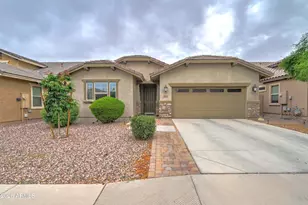 477 E Red Mesa Trail, San Tan Valley, AZ 85143 - Photo 1