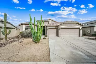 865 S Oak St, Gilbert, AZ 85233 - Photo 1