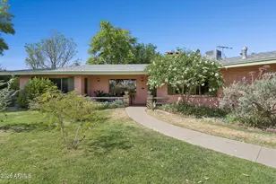 1228 E Tuckey Ln, Phoenix, AZ 85014 - Photo 1