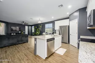 17353 W Patrick Ln, Surprise, AZ 85387 - Photo 9