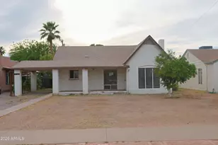 2206 N Laurel Ave, Phoenix, AZ 85007 - Photo 1