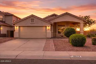 16679 W Saguaro Ln, Surprise, AZ 85388 - Photo 1
