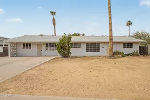 3650 N 39th St, Phoenix, AZ 85018 - Photo 1