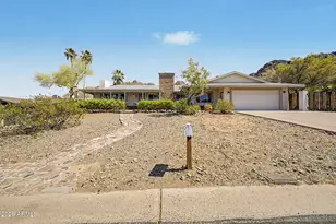 1742 E Mountain View Rd, Phoenix, AZ 85020 - Photo 1