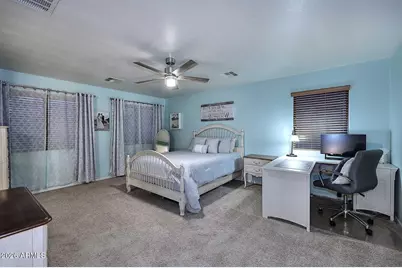 12120 W Leather Lane W, Peoria, AZ 85383 - Photo 17