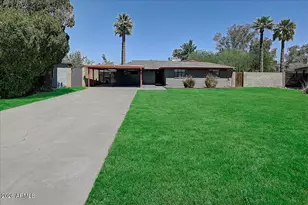 1326 E Avalon Dr, Phoenix, AZ 85014 - Photo 1