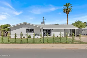 3936 E Oak St, Phoenix, AZ 85008 - Photo 1