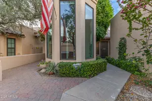 6725 S Taylor Dr, Tempe, AZ 85283 - Photo 1