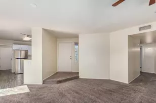 7027 S 43rd Way, Phoenix, AZ 85042 - Photo 1