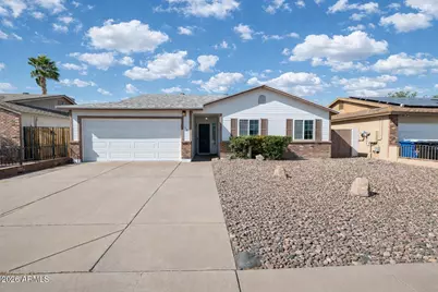 50 W Ivyglen Street, Mesa, AZ 85201 - Photo 1
