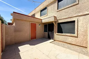 4029 W Mesquite Ln, Phoenix, AZ 85019 - Photo 1