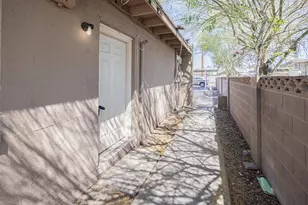 2352 E Broadway Rd, Mesa, AZ 85204 - Photo 1
