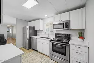 11811 N 19th Ave, Phoenix, AZ 85029 - Photo 1