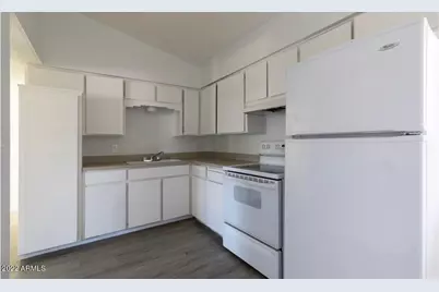 2020 W Hayward #16, Phoenix, AZ 85021 - Photo 1