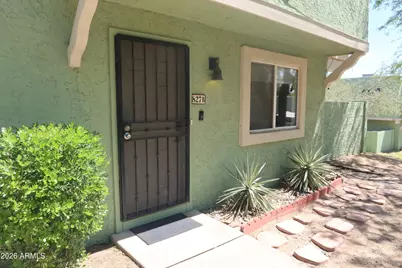 827 E Cochise Drive #B, Phoenix, AZ 85020 - Photo 1