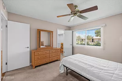 13682 N Garden Court Drive, Sun City, AZ 85351 - Photo 15