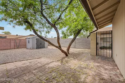 10537 W Lawrence Lane, Peoria, AZ 85345 - Photo 31