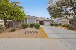 15871 W Port Royale Ln, Surprise, AZ 85379 - Photo 1